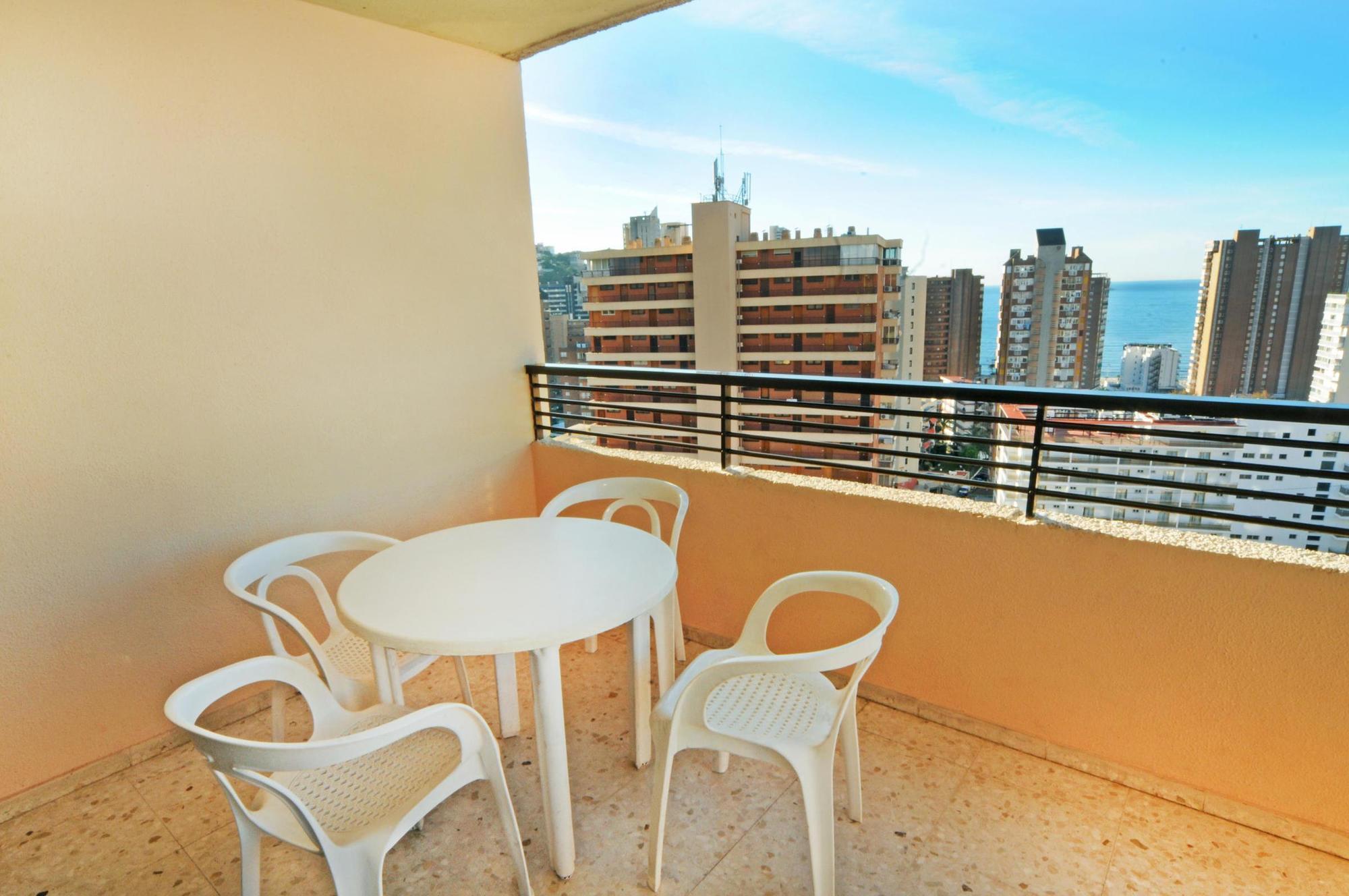 בנידורם Halley Hotel & Apartments Affiliated By Melia מראה חיצוני תמונה