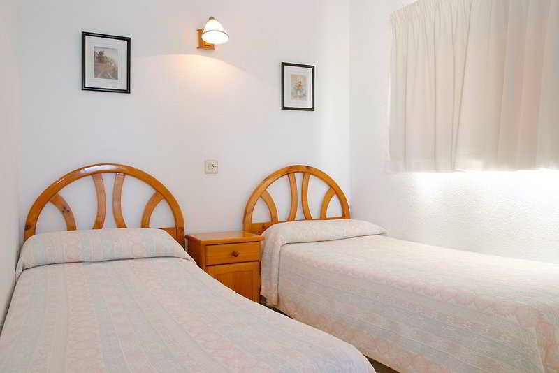 בנידורם Halley Hotel & Apartments Affiliated By Melia מראה חיצוני תמונה