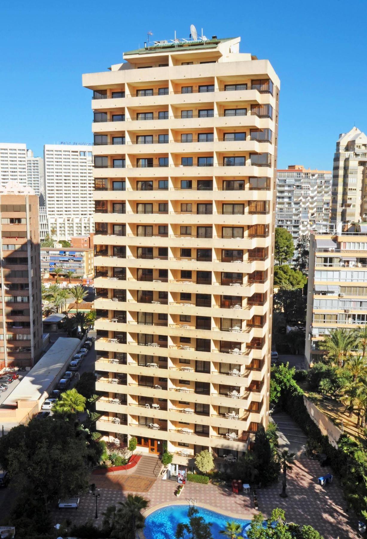 בנידורם Halley Hotel & Apartments Affiliated By Melia מראה חיצוני תמונה